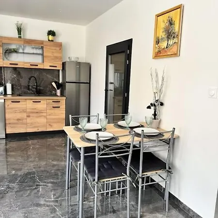Tiny House Apartment Privas Exterior photo